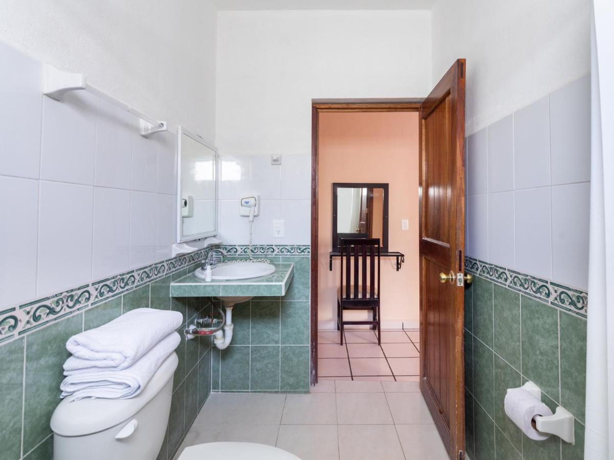Costa Azul Hotel
